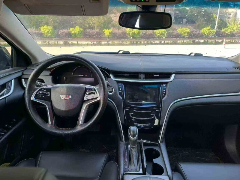 钦州19年凯迪拉克XTS4