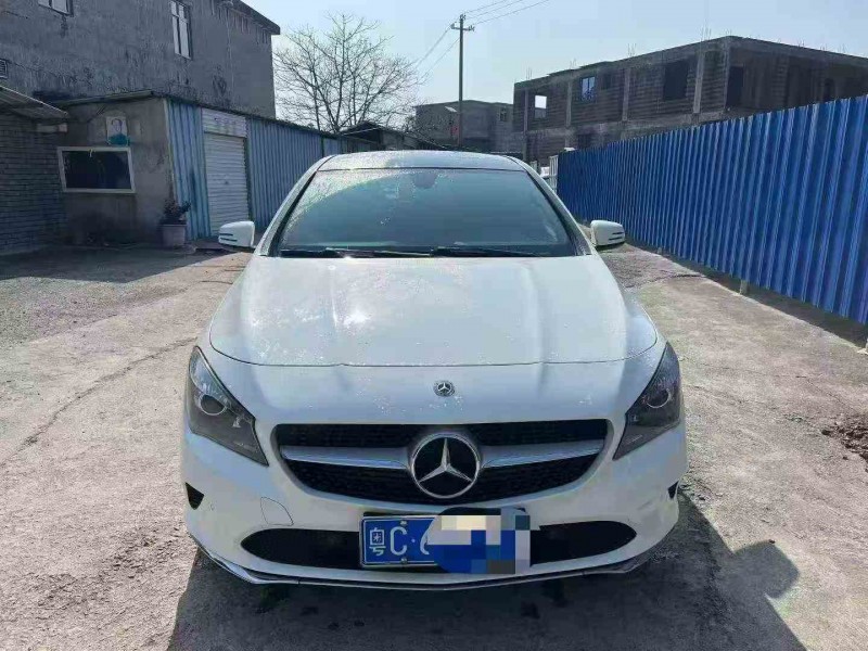 贵港19年奔驰CLA1