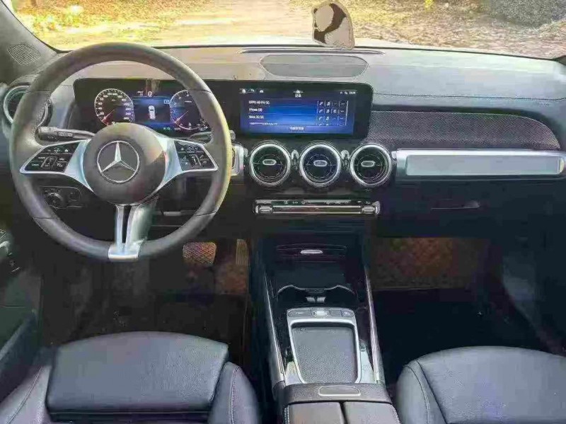 保定23年奔驰GLB4