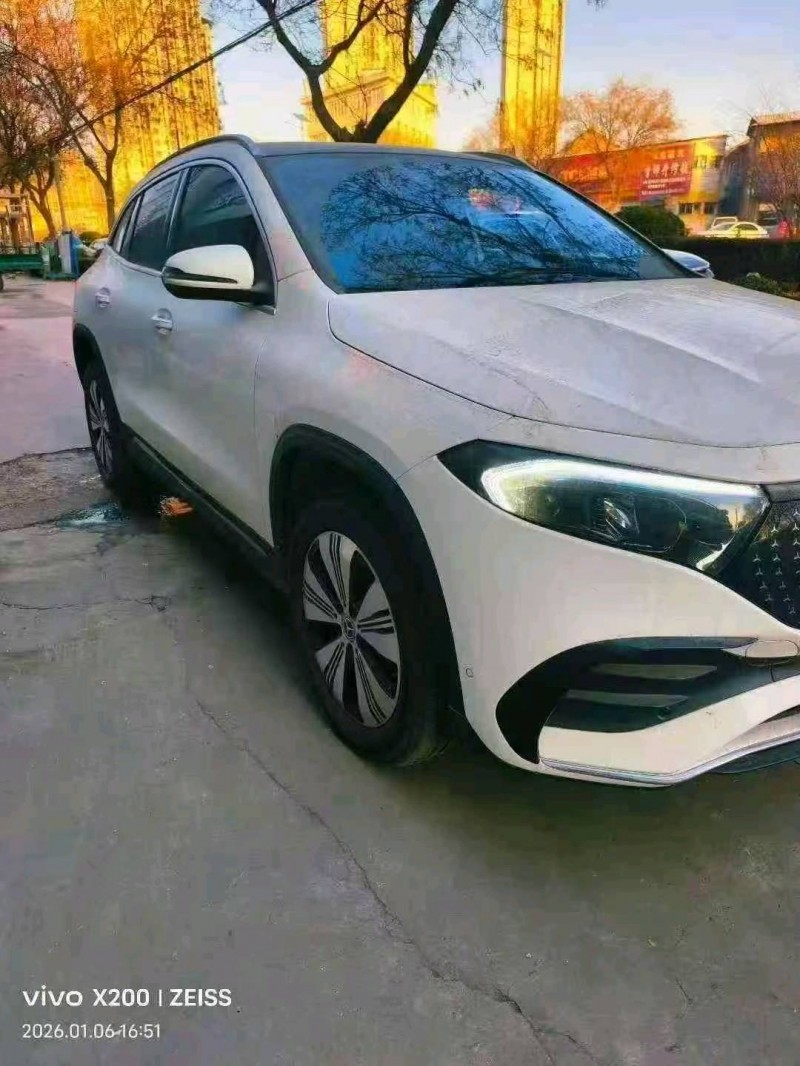 太原24年奔驰EQA5