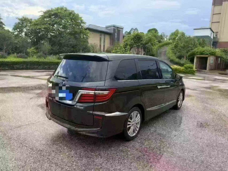 贵港16年本田艾力绅7