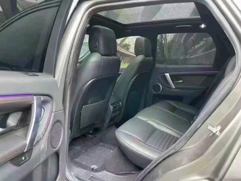 深圳22年路虎发现5