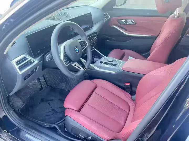 杭州25年宝马3系8