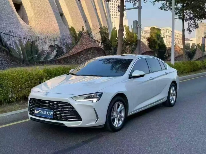 深圳24年别克君威3