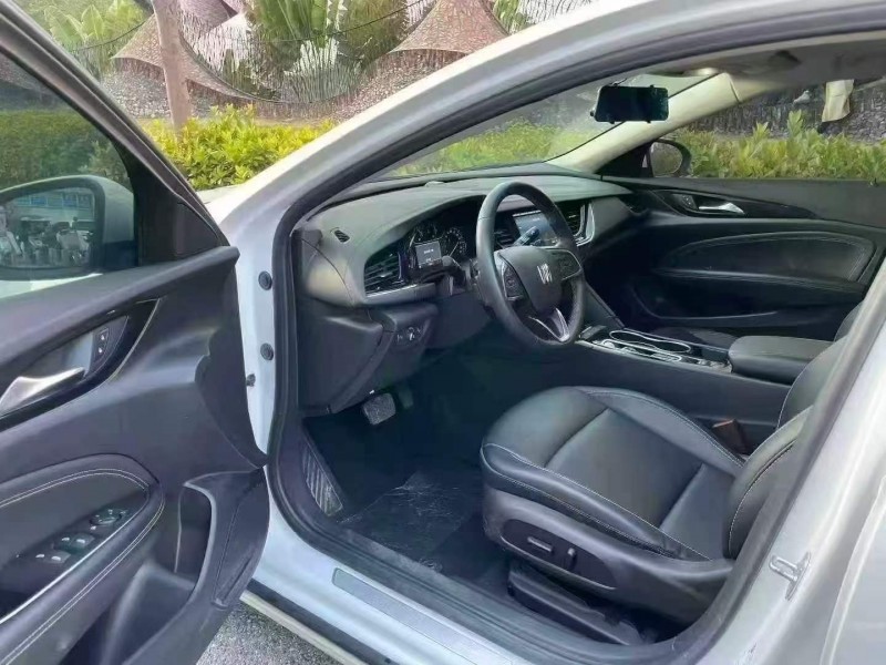 深圳24年别克君威6