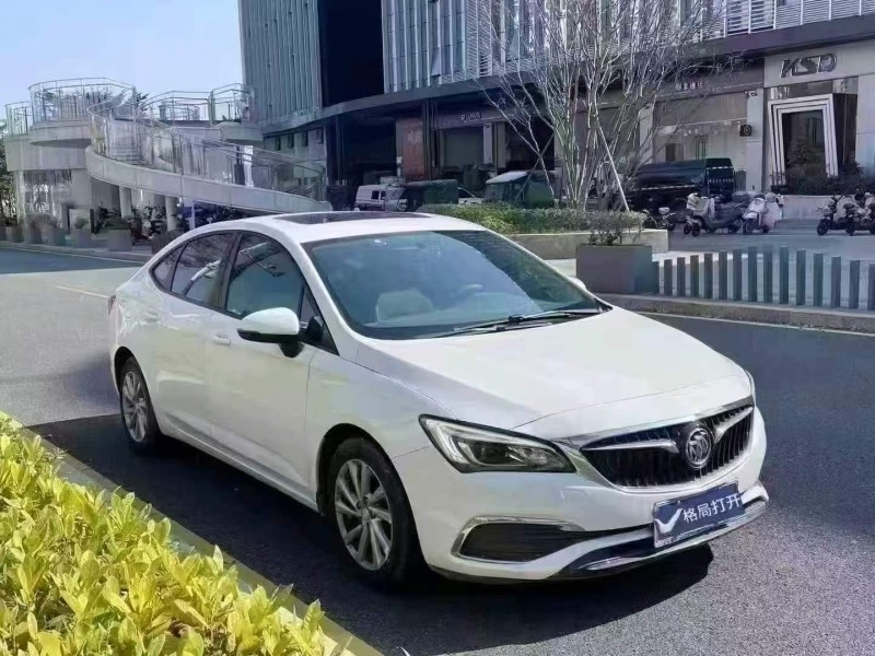 深圳19年别克威朗2