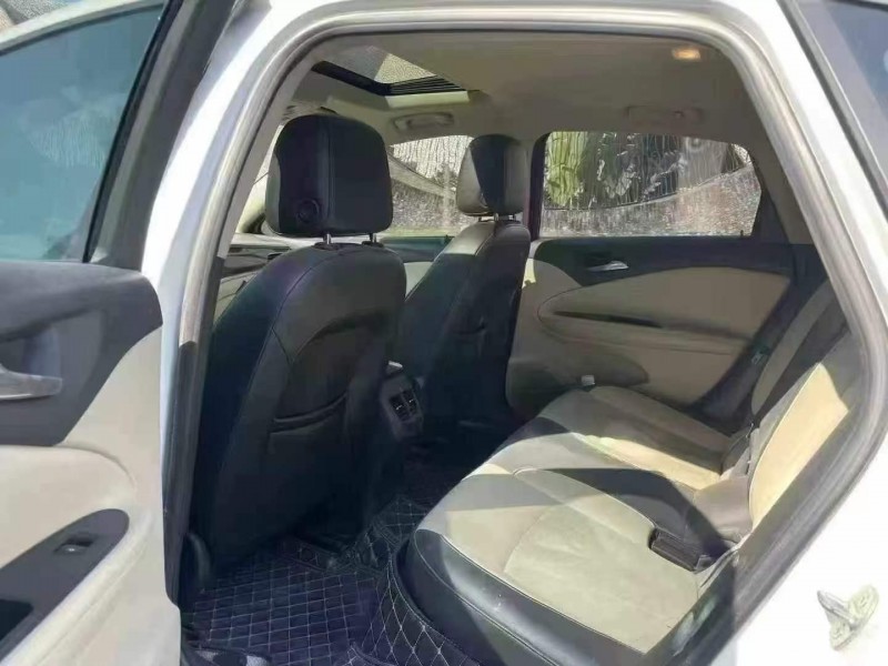 深圳19年别克威朗5