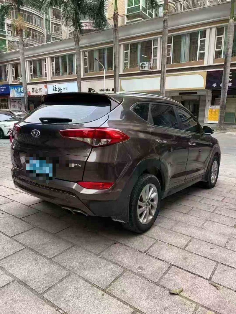 湛江17年现代途胜8