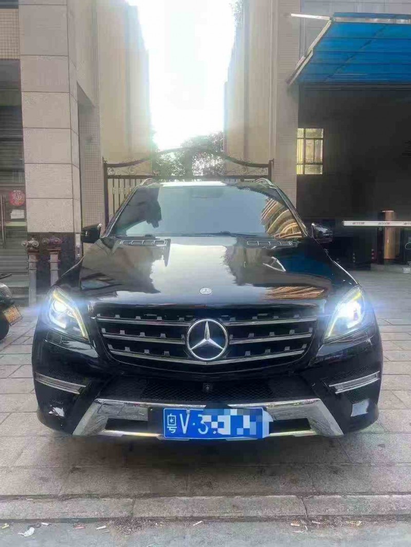 湛江14年奔驰ML1