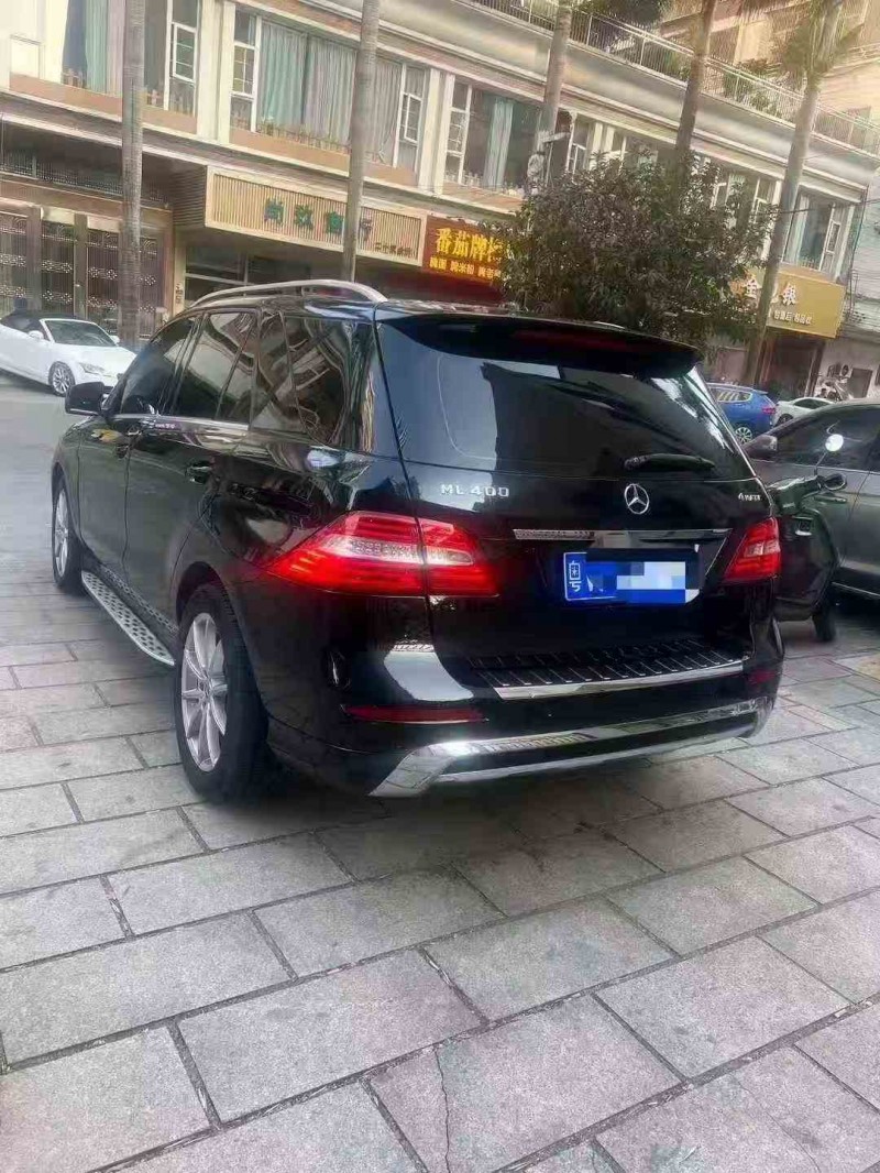 湛江14年奔驰ML8