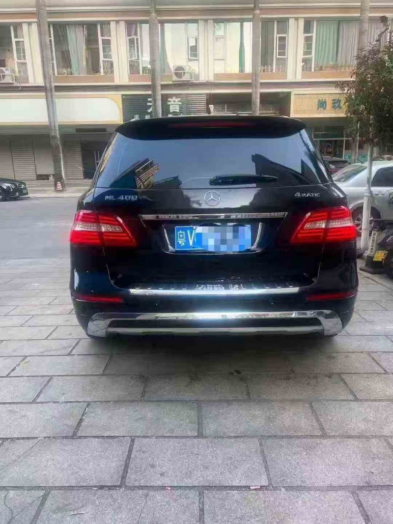 湛江14年奔驰ML9