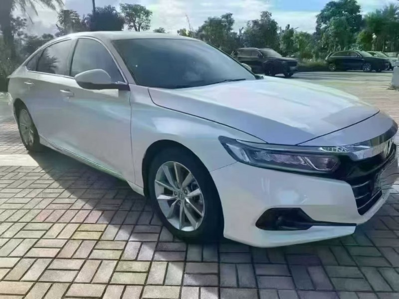 海口23年本田雅阁3