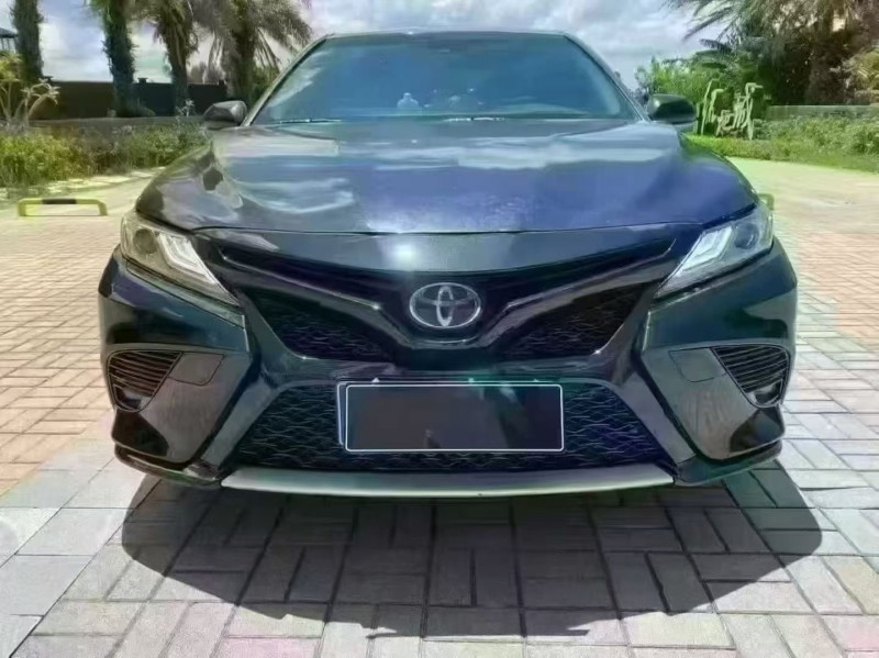 海口19年丰田凯美瑞1