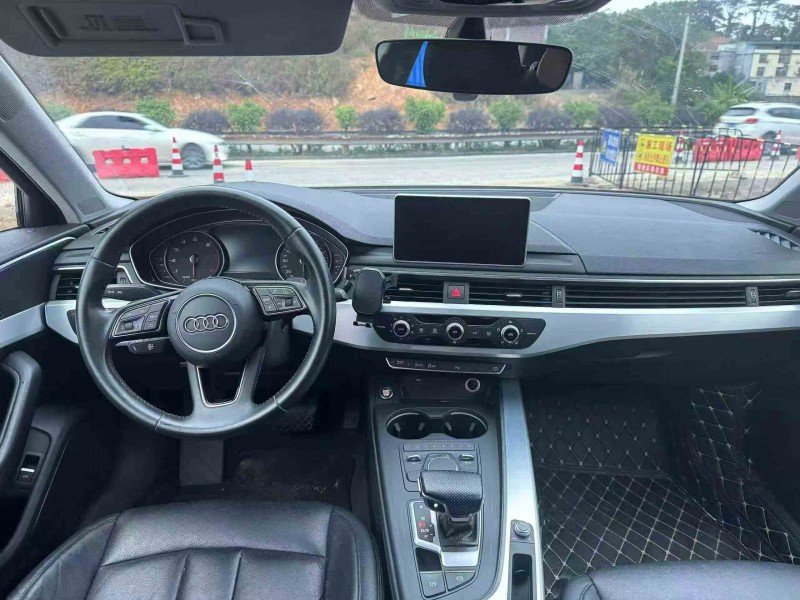 贵港19年奥迪A4L4