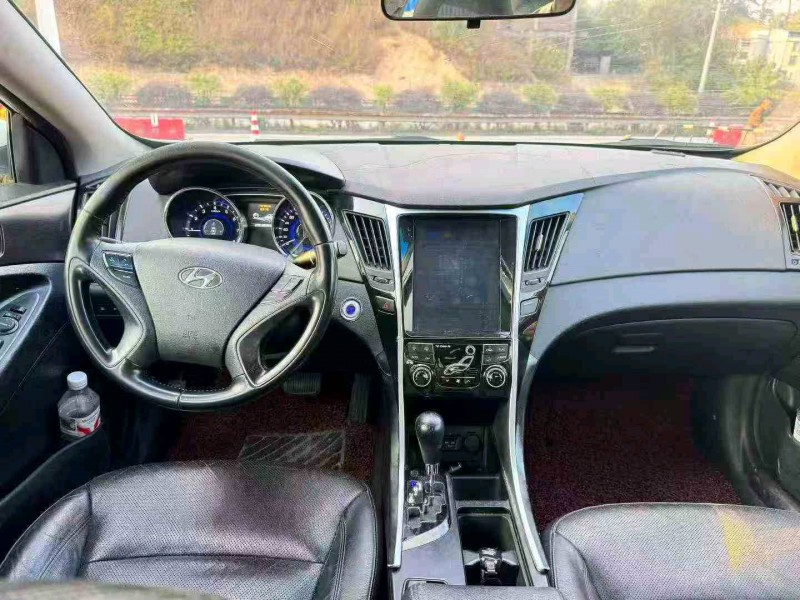 北海13年现代索纳塔4