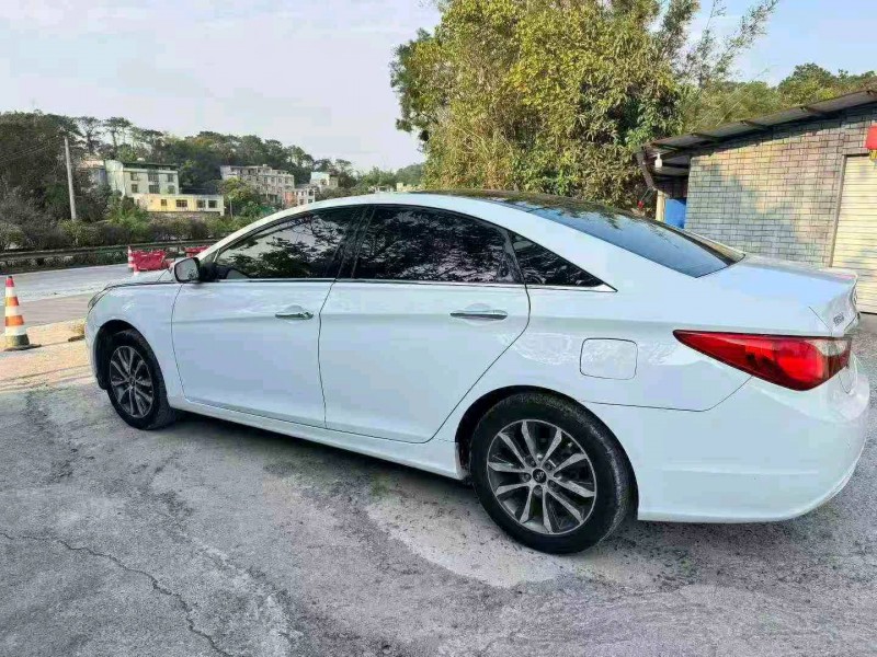 北海13年现代索纳塔7