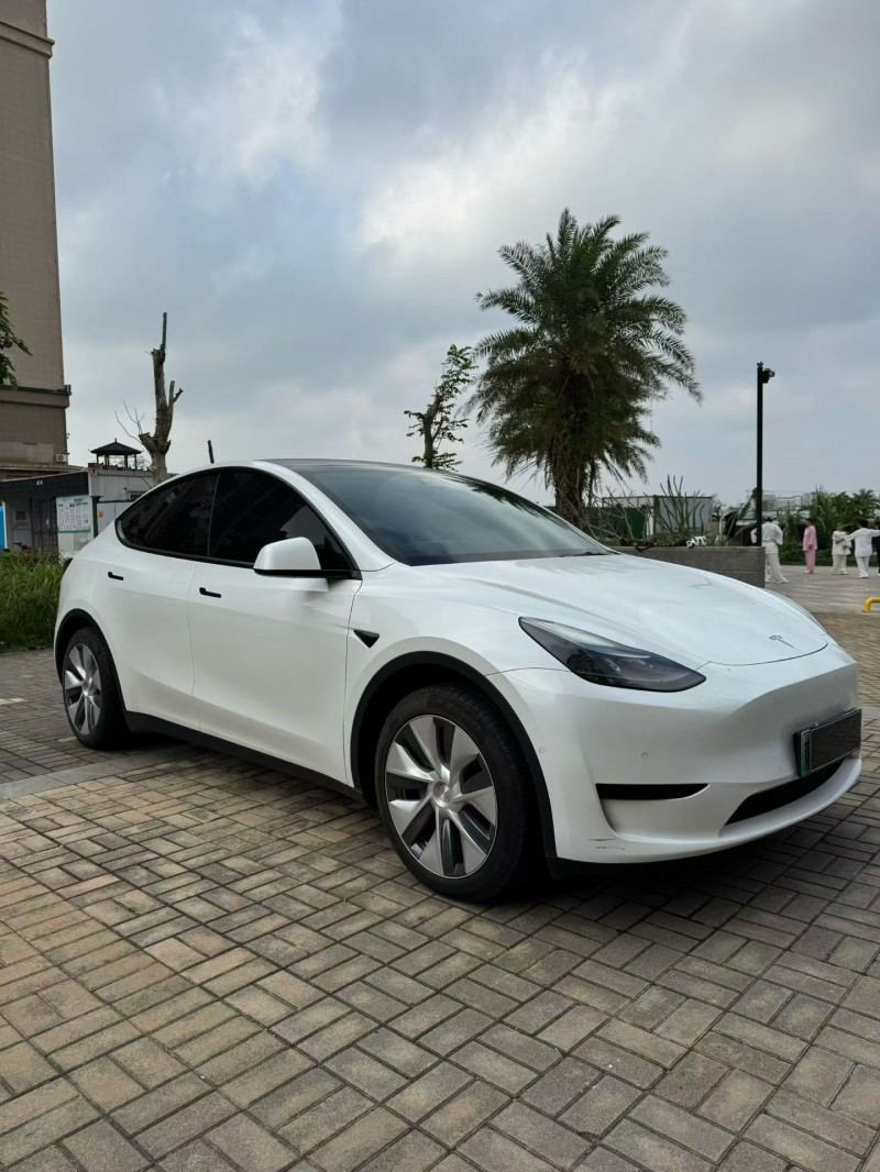 海口23年特斯拉MODEL Y3