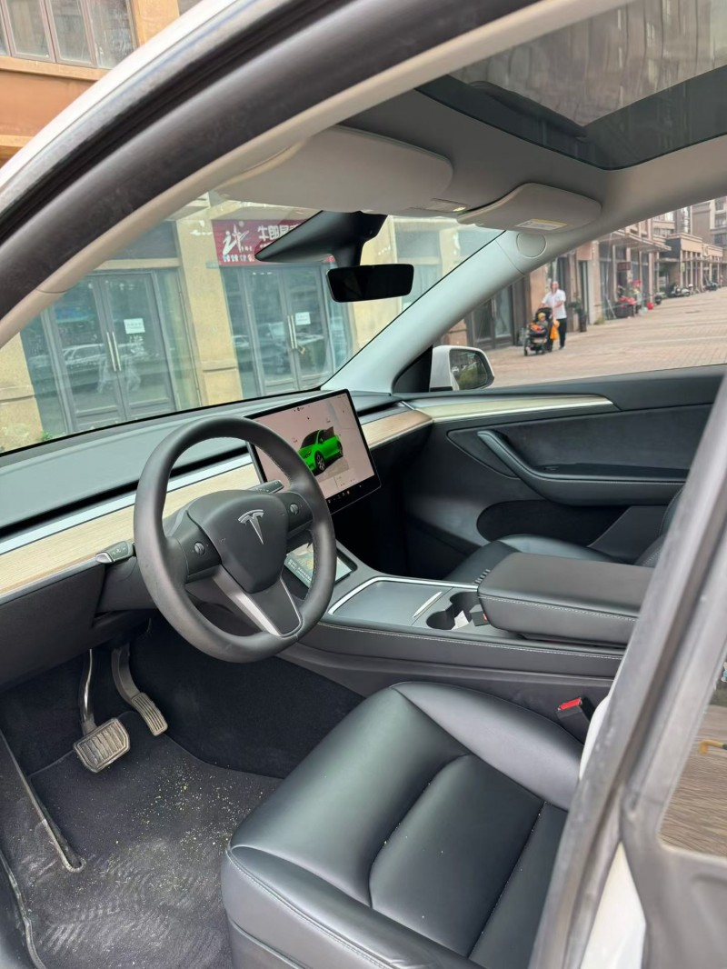 海口23年特斯拉MODEL Y5