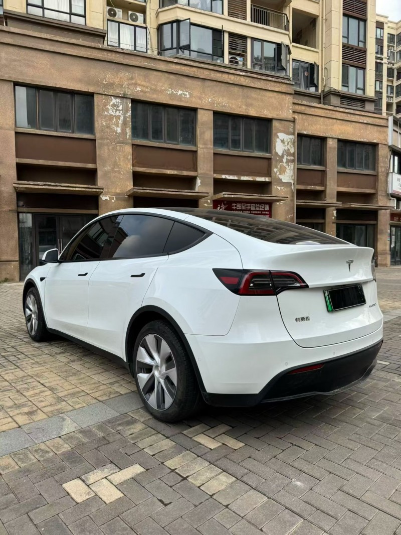海口23年特斯拉MODEL Y7