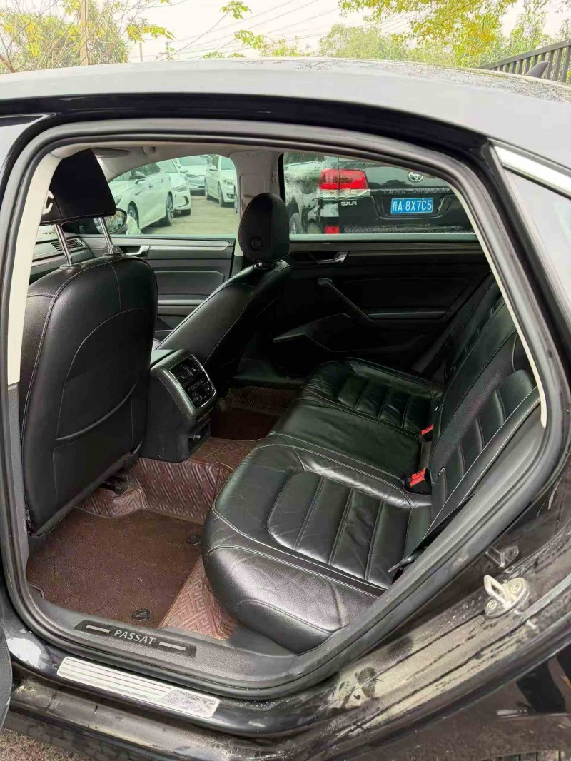 钦州18年大众帕萨特5