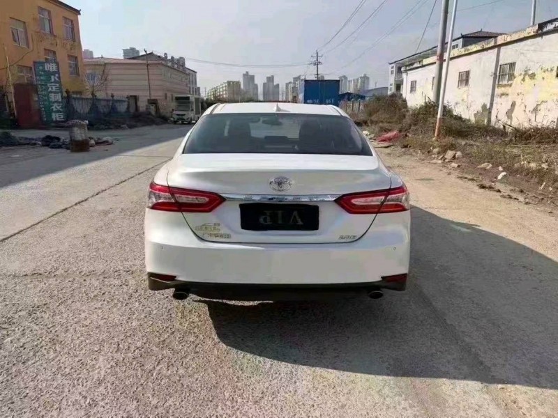 菏泽22年丰田凯美瑞8