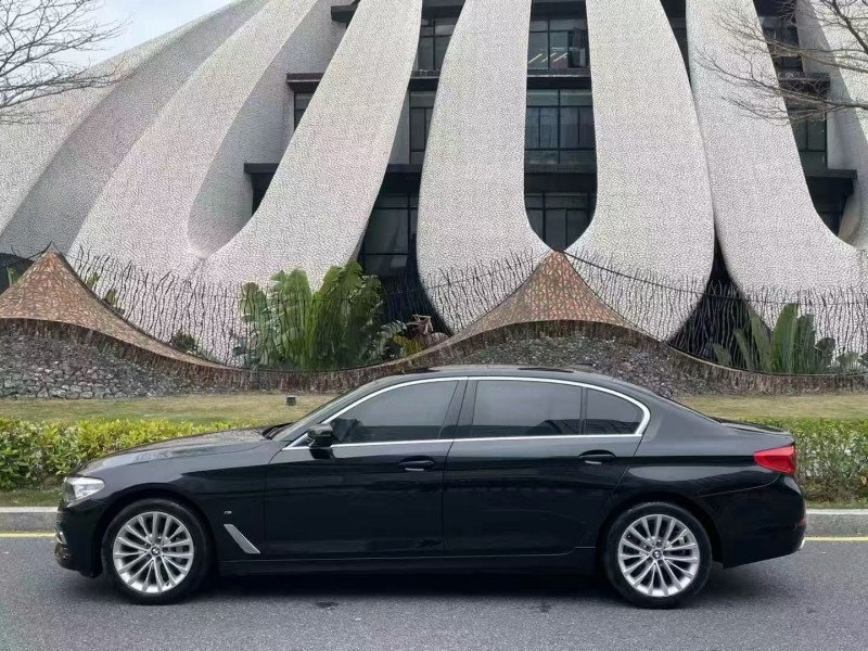 深圳19年宝马5系8