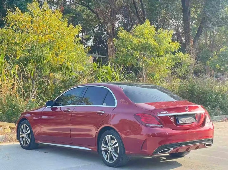 汕头17年奔驰C8