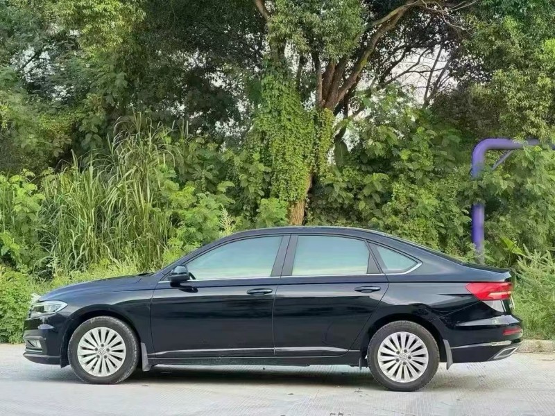 汕头19年大众朗逸3