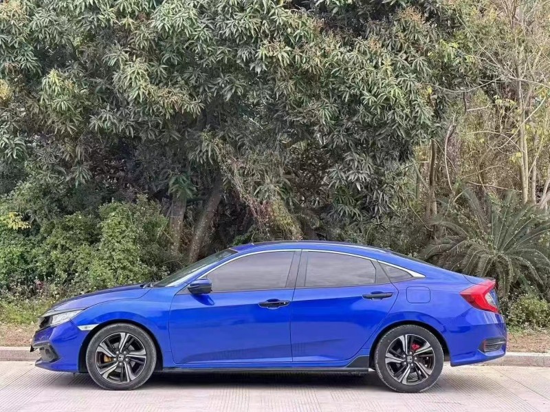 汕头20年本田思域2