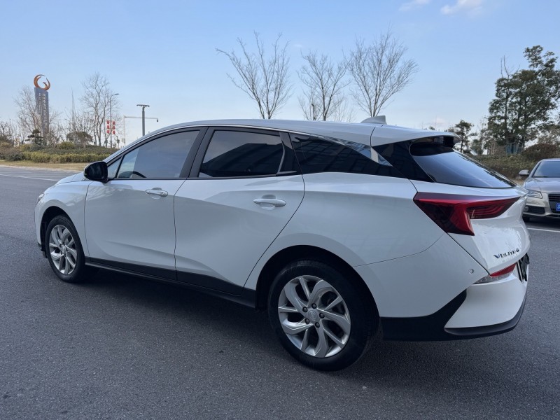 盐城24年别克微蓝4