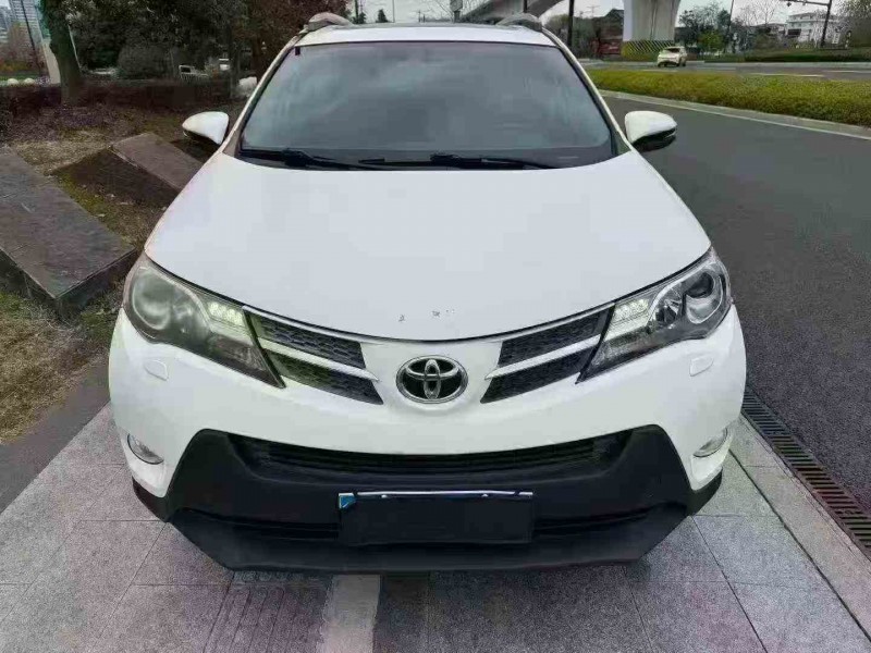 嘉兴14年丰田RAV41
