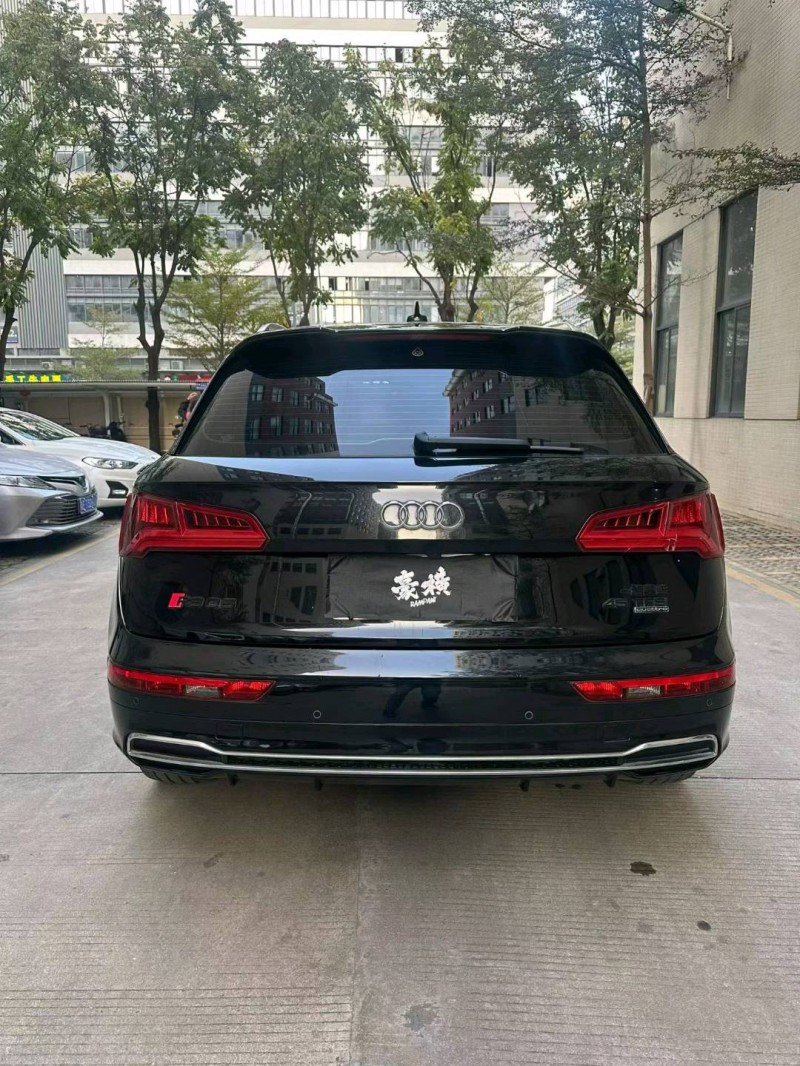 佛山19年奥迪Q54