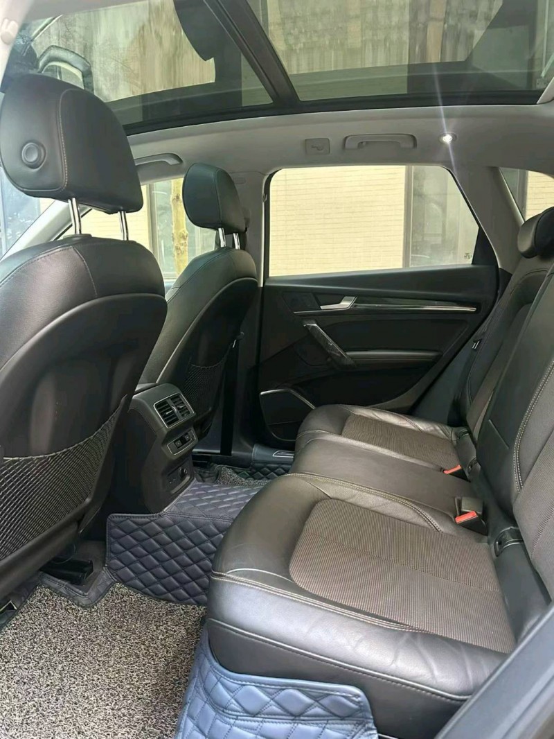 佛山19年奥迪Q59