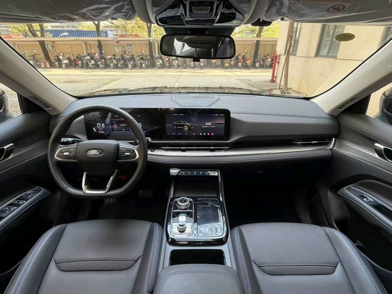 佛山24年福特领睿8