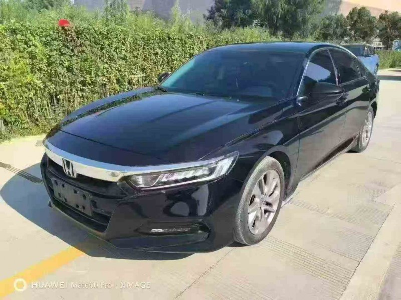 嘉兴19年本田雅阁2