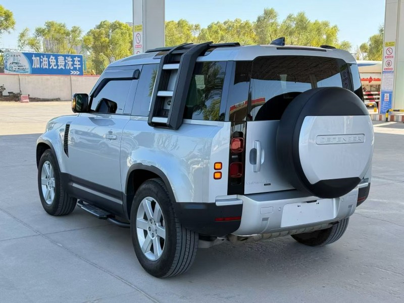 榆林23年路虎卫士8