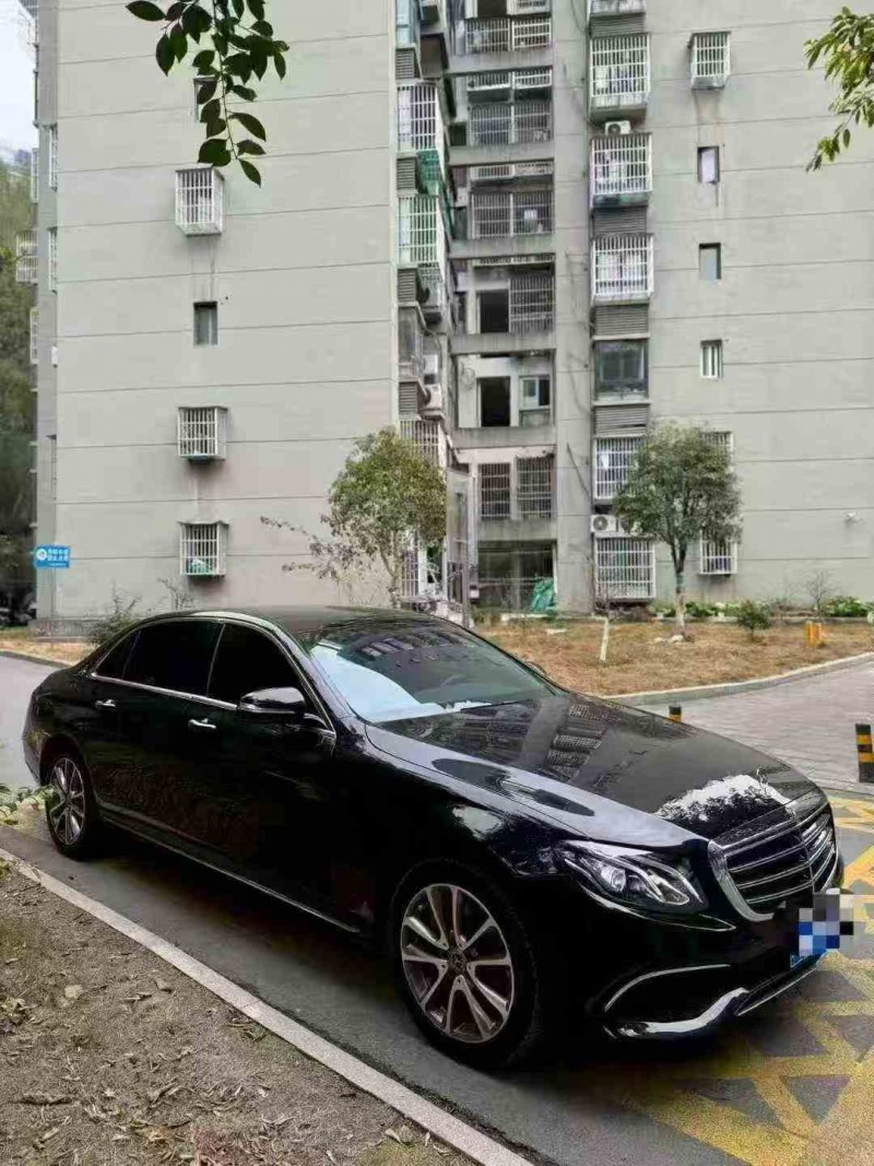 重庆20年奔驰E2