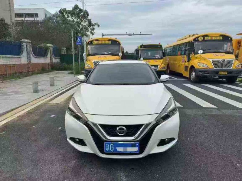 汕头19年日产蓝鸟1