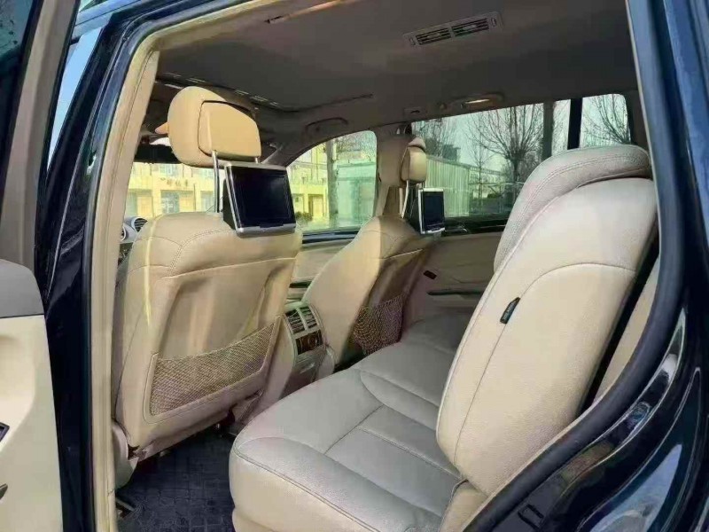 聊城12年奔驰GL6