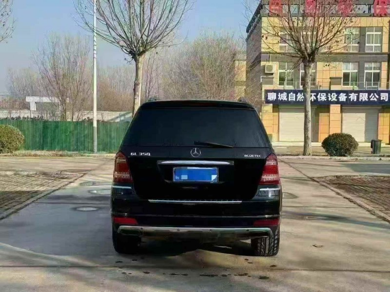 聊城12年奔驰GL8