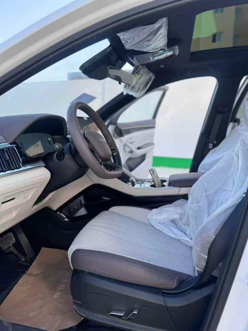 天津25年比亚迪宋5