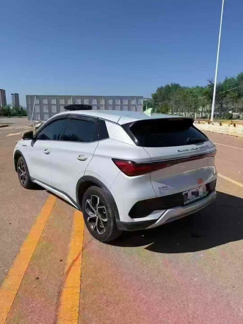 金昌22年比亚迪元7