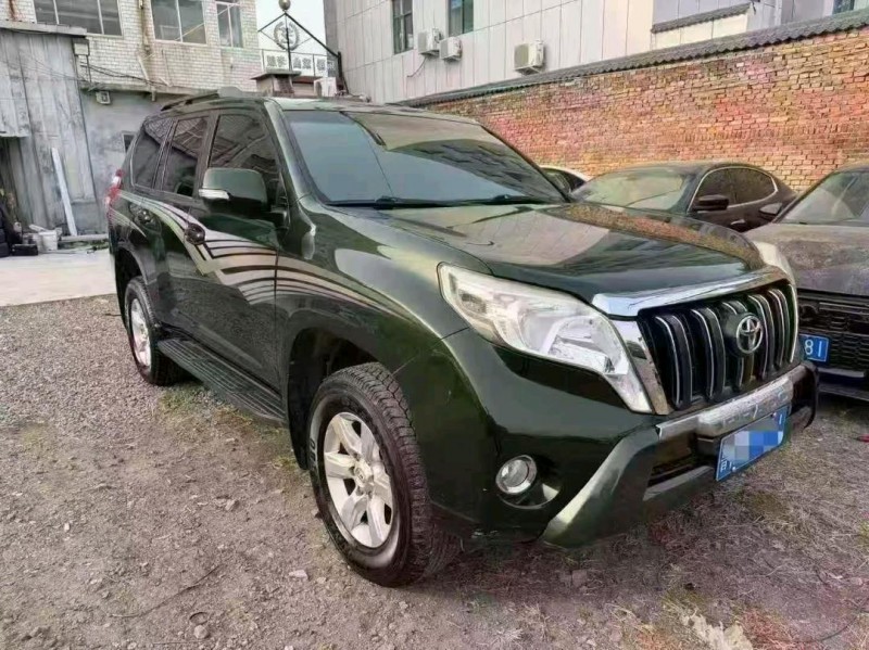 淄博17年丰田普拉多3