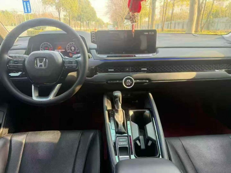 衡阳24年本田雅阁4