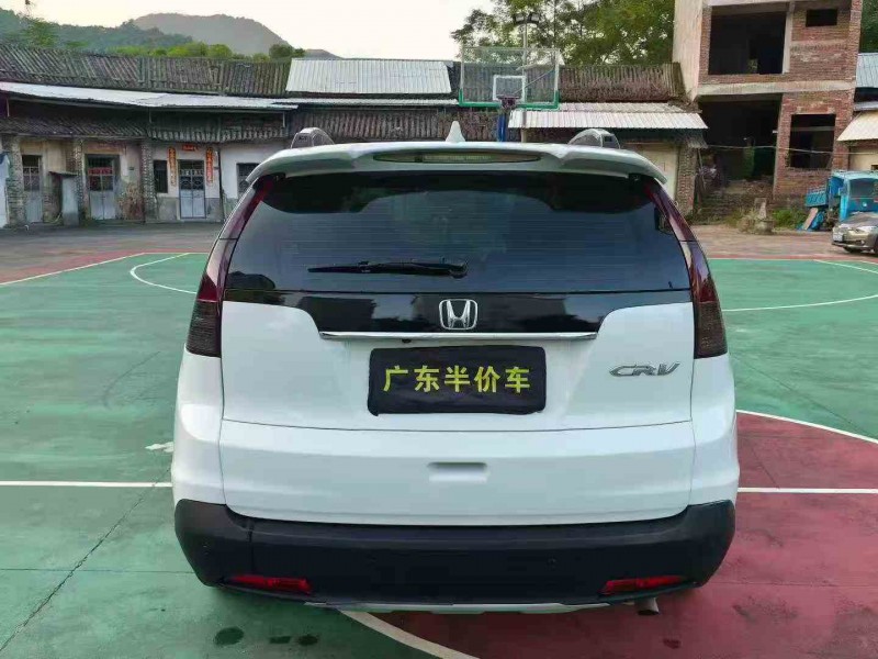 汕头13年本田CRV9