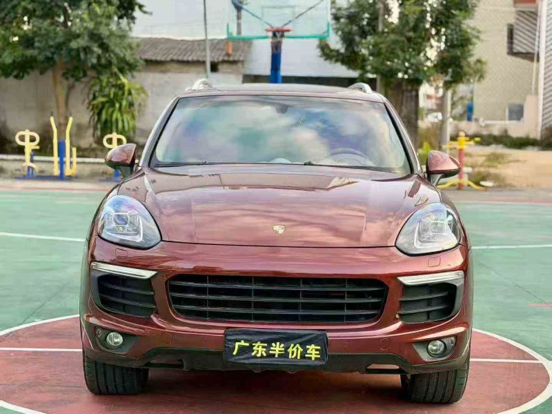 珠海14年保时捷卡宴1