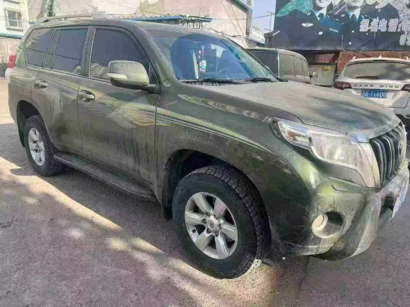 太原14年丰田普拉多2