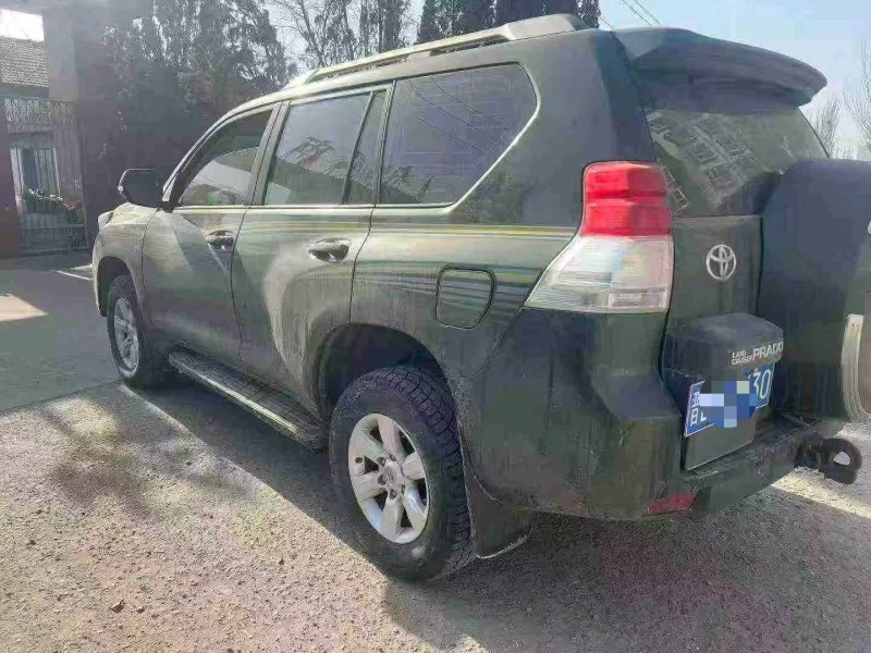 太原14年丰田普拉多7