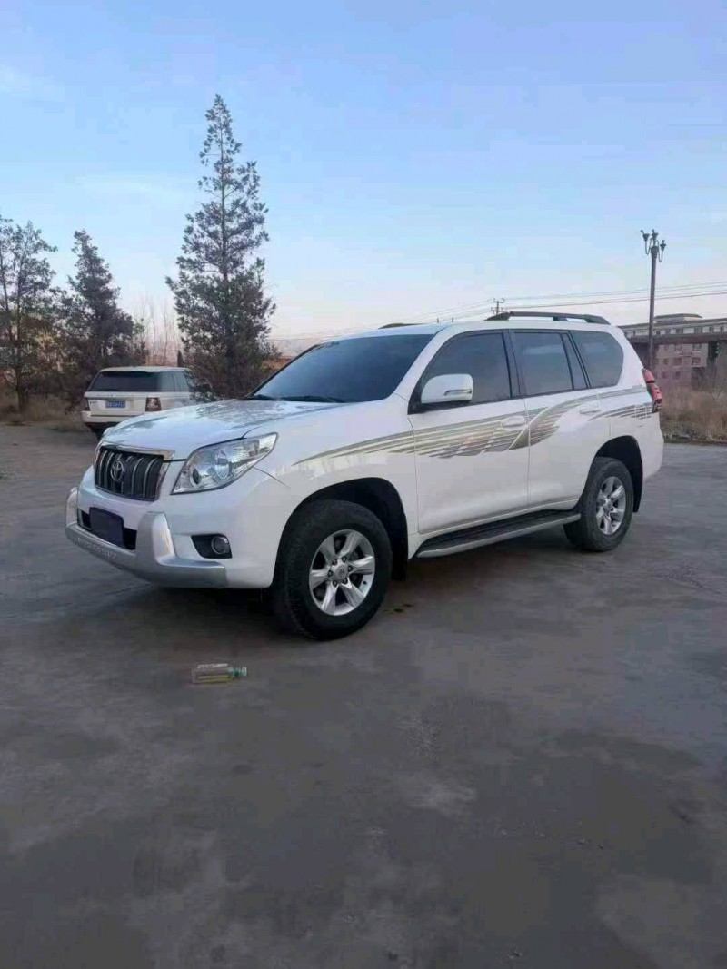 滨州12年丰田普拉多3
