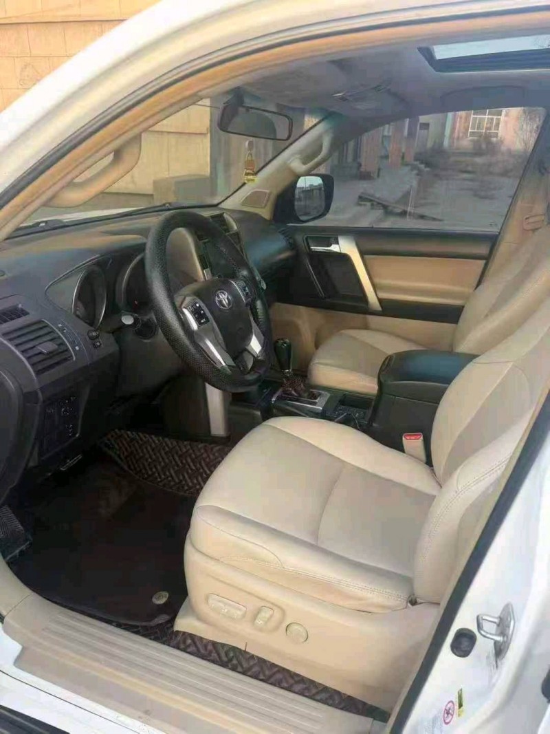 滨州12年丰田普拉多4